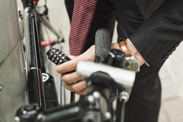 自転車で通勤する際の注意点