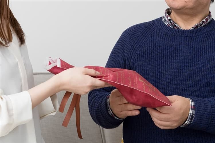 父の日のプレゼントには健康グッズがおすすめ