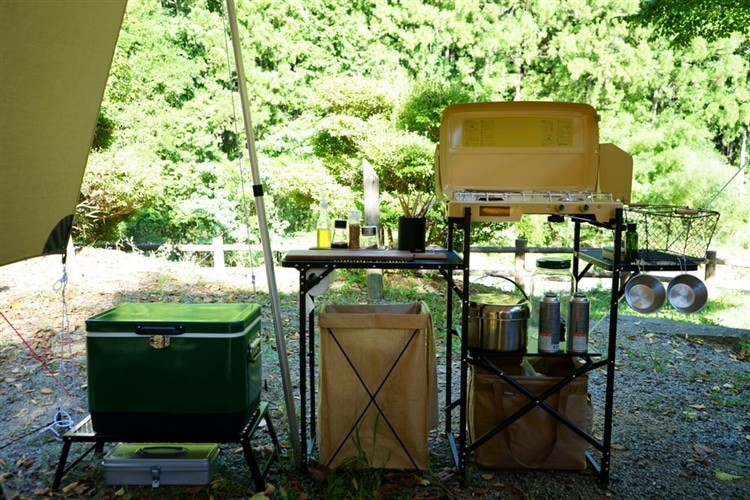 快適に使えるキャンプキッチンのレイアウトの基本