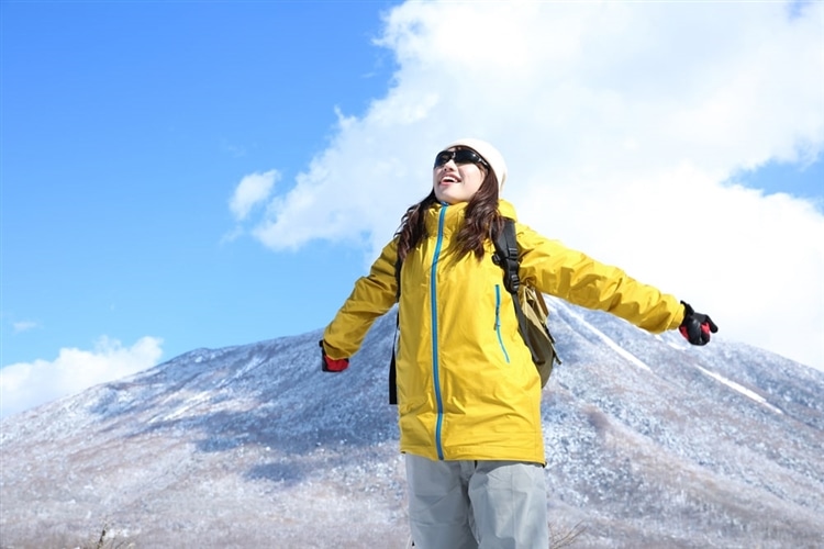 登山シーンにサングラスは必要？