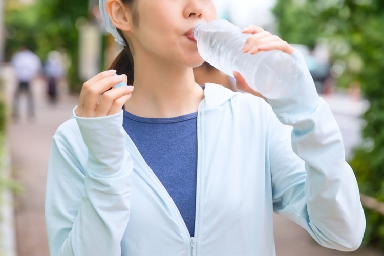 水分補給のタイミングと必要な量